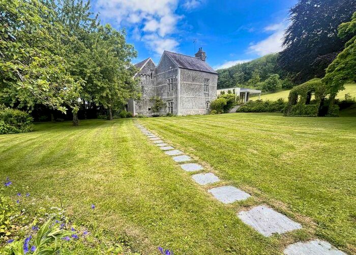 4 Bedroom Detached House For Sale In Garnllwyd, Llancarfan, The Vale Of Glamorgan, CF62