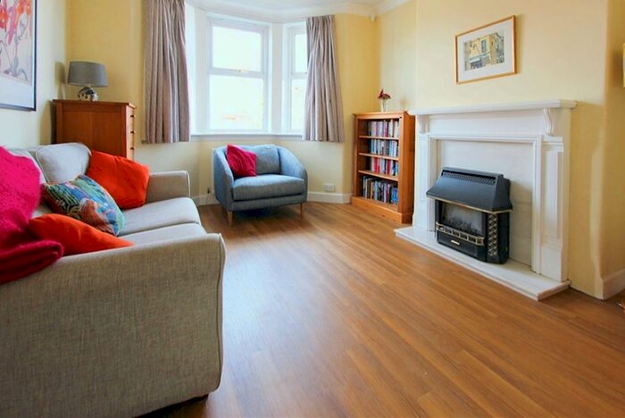 3 Bedroom Semi-Detached Bungalow To Rent In Prospect Bank Crescent, Edinburgh, EH6