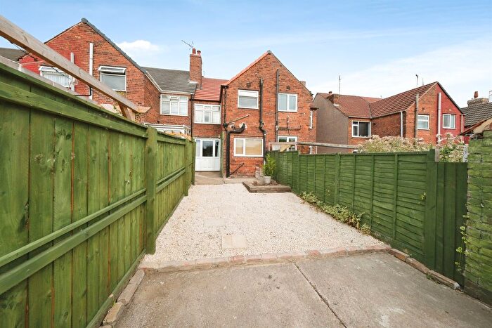 3 Bedroom Terraced House For Sale In Scarsdale Street, Bolsover, Chesterfield, S44