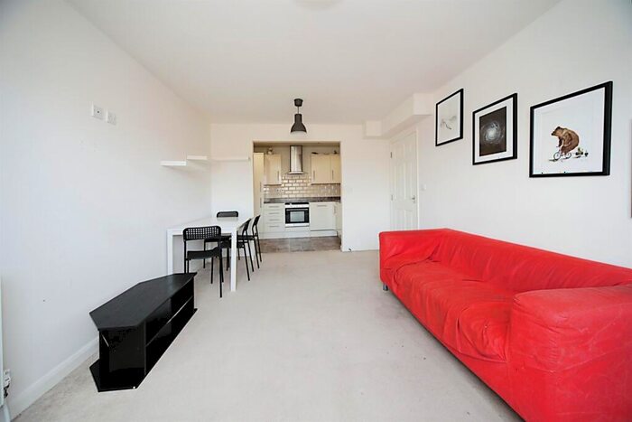 1 Bedroom Flat For Sale In Dudley Street, Luton, LU2