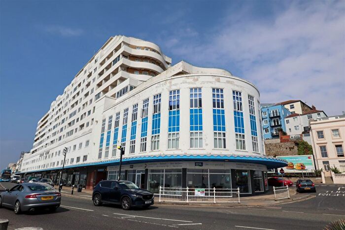 Studio For Sale In Marine Court, St. Leonards-On-Sea, TN38