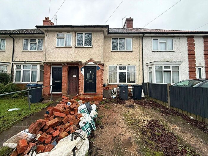 3 Bedroom Terraced House For Sale In Tinkers Farm Road, Birmingham, West Midlands, B31