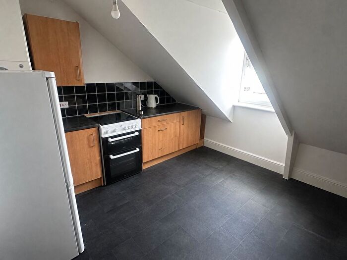 1 Bedroom Detached House To Rent In Benbow Street, Stoke, Plymouth, PL2