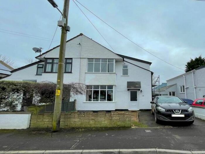 3 Bedroom Property To Rent In St Michaels Avenue, Clevedon, North Somerset, BS21