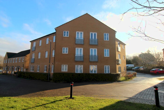 2 Bedroom Apartment For Sale In College Way, Filton, Bristol, BS34
