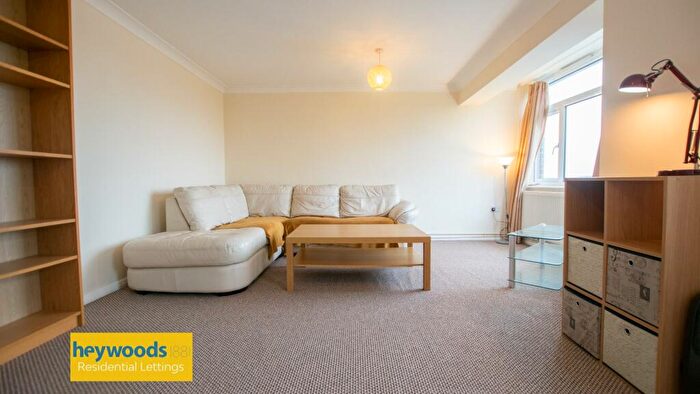 1 Bedroom Flat To Rent In Severn Drive, Clayton, Newcastle-under-Lyme, ST5
