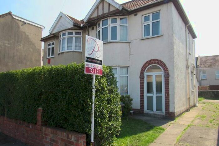 4 Bedroom Semi-Detached House To Rent In Ridgeway Road, Fishponds, Bristol BS16