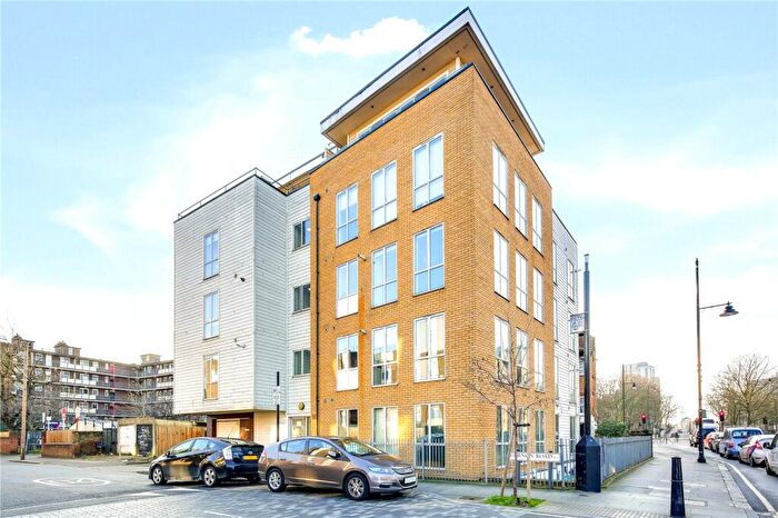 2 Bedroom Flat To Rent In Portunus Building, Gernon Road, Bow, London, E3
