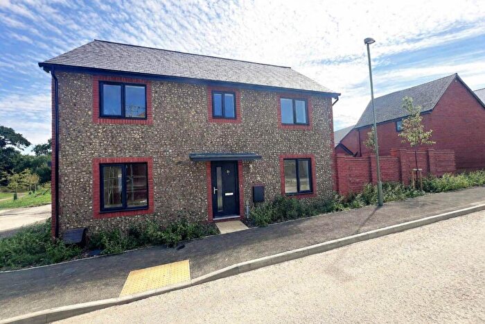 4 Bedroom Detached House To Rent In Flagpond Road, Whiteley, Fareham, Hampshire, PO15