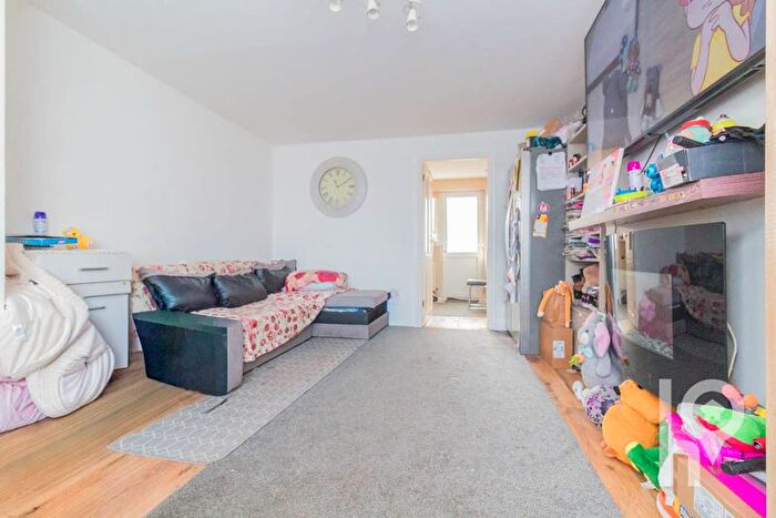 3 Bedroom End Terrace House For Sale In Edenbridge Drive, Sheerness, ME12