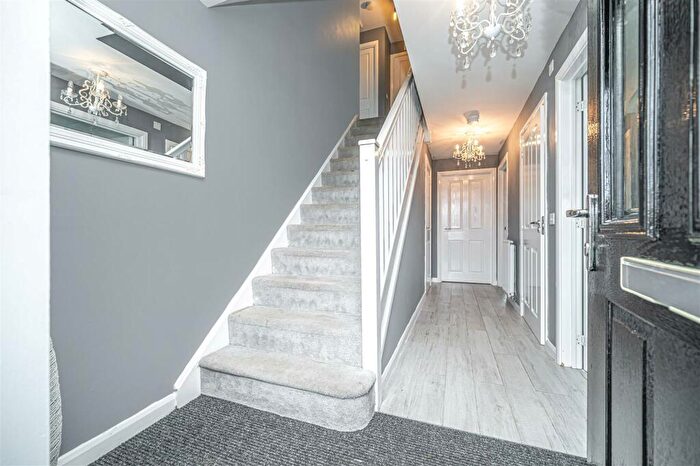 4 Bedroom Detached House For Sale In Macpherson Avenue, Dunfermline, KY11