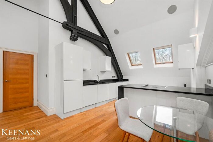 3 Bedroom Apartment For Sale In Stableford Avenue, Eccles, Manchester, M30