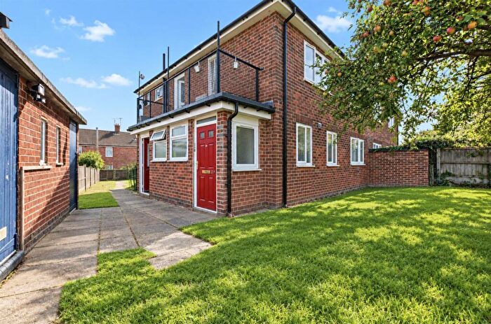 2 Bedroom Apartment For Sale In Hillfield Road, Stapleford, Nottingham, NG9