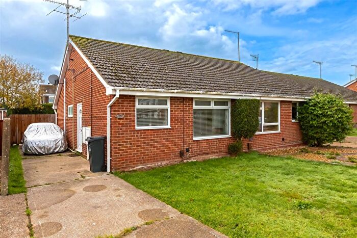 1 Bedroom Semi-Detached Bungalow For Sale In Manitoba Way, Worthing, BN13