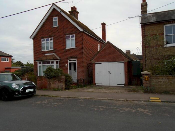 3 Bedroom Detached House To Rent In Station Road, Tollesbury, Maldon, CM9