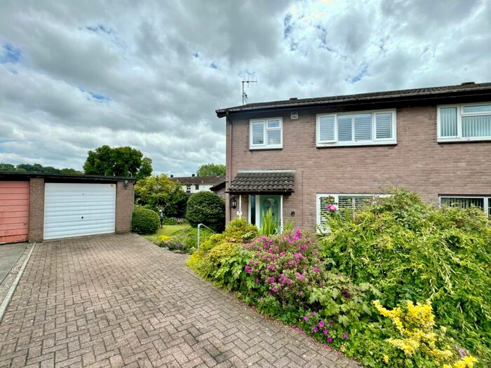 3 Bedroom Semi-Detached House For Sale In Millbrook Court, Little Mill, NP4