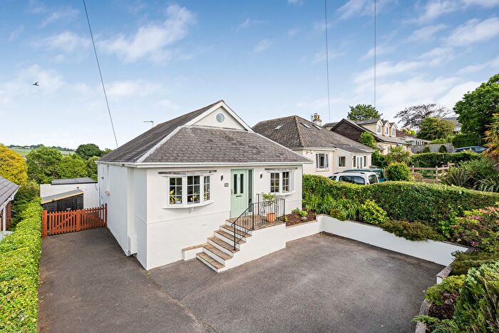 4 Bedroom Detached Bungalow For Sale In Huxnor Road, Kingskerswell, Newton Abbot, TQ12