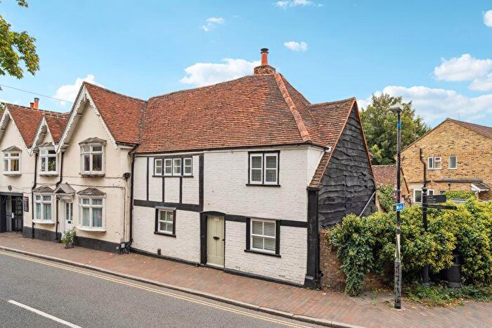2 Bedroom Terraced House For Sale In High Street, Chalfont St Giles, HP8