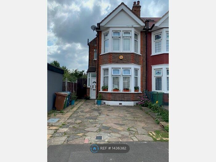 3 Bedroom End Of Terrace House To Rent In Warrington Road, Harrow, HA1
