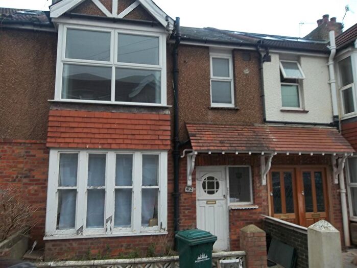1 Bedroom Flat To Rent In Stanmer Park Road, Brighton, BN1