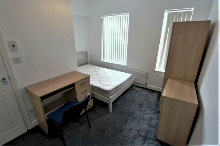4 Bedroom Terraced House To Rent In Northfield Road, Coventry, CV1