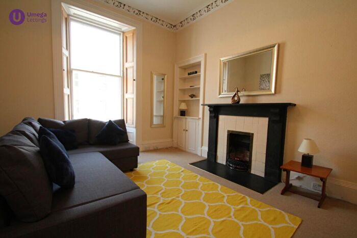 2 Bedroom Apartment To Rent In Grindlay Street, Old Town, Edinburgh, EH3