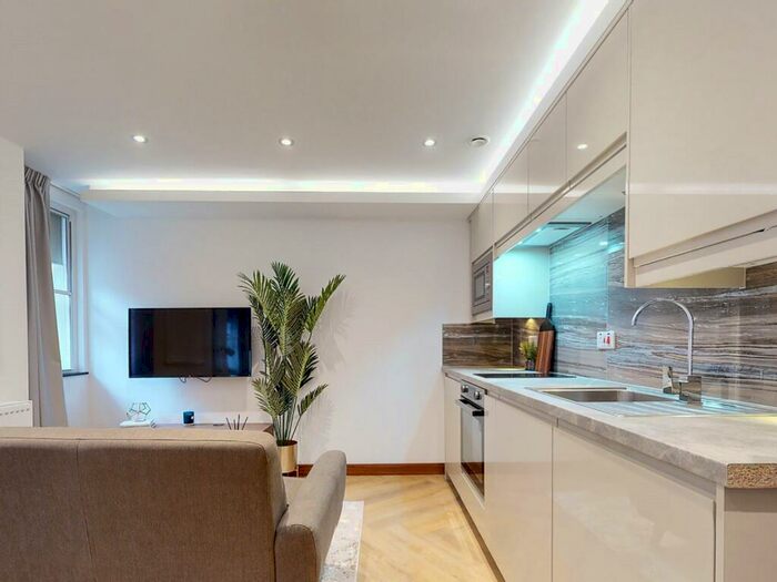 Studio To Rent In Minshull Street, Manchester, Greater Manchester, M1