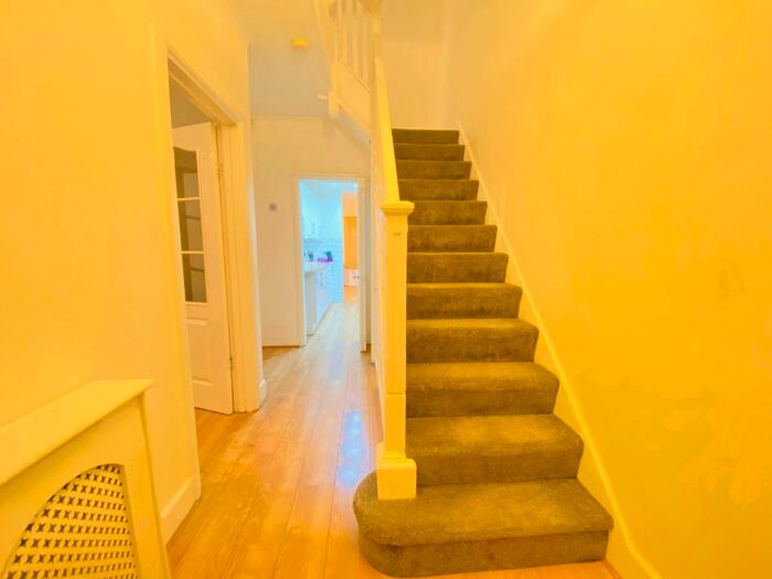 4 Bedroom Terraced House To Rent In Priestley Gardens, Chadwel Heath RM6