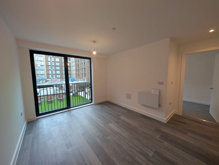 1 Bedroom Flat To Rent In Ordsall Lane, Salford, M5