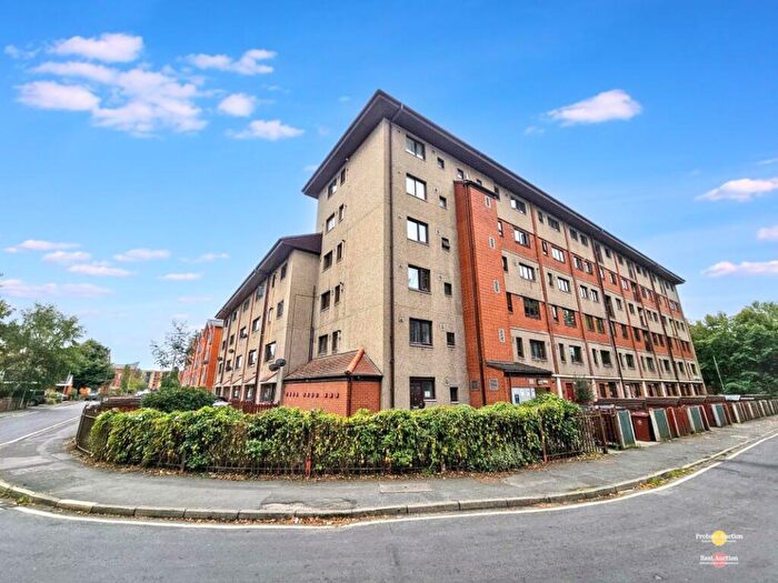 2 Bedroom Apartment For Sale In Clarendon Street, Manchester, M15