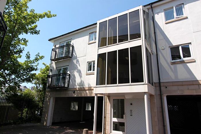 2 Bedroom Maisonette To Rent In St James Mews, Crescent Avenue, The Hoe, Plymouth, Devon, PL1