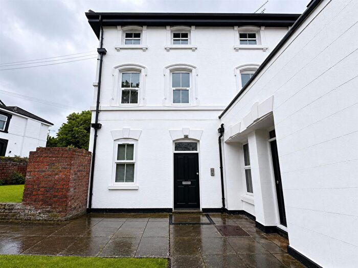 1 Bedroom Duplex To Rent In Green Lawn, Birkenhead, CH42