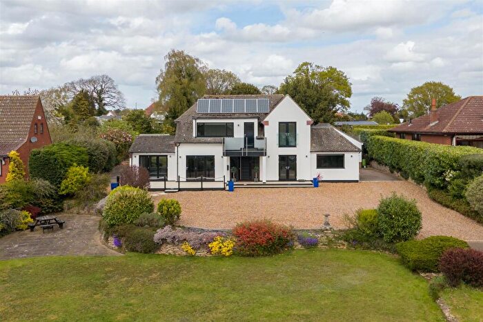 5 Bedroom Detached House For Sale In Horning, NR12