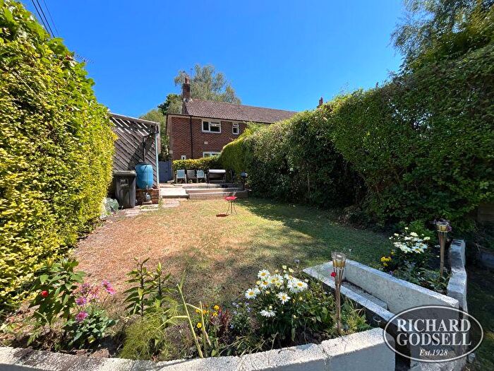 2 Bedroom Flat For Sale In Christchurch, BH23