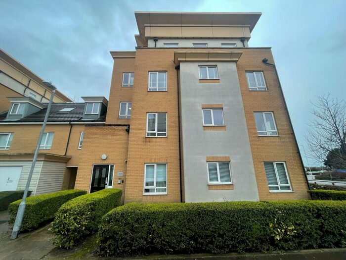 2 Bedroom Flat To Rent In Manston Road, Ramsgate, CT12