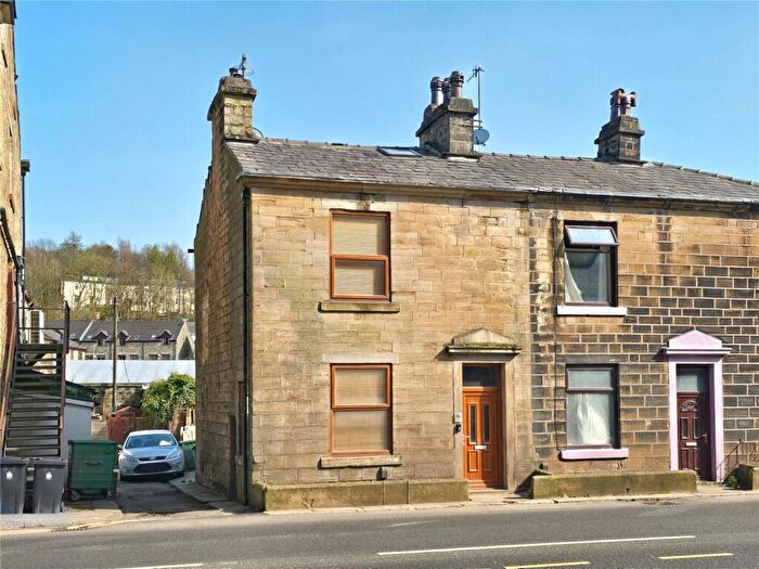 2 Bedroom Terraced House For Sale In Market Street, Bacup, Rossendale, OL13