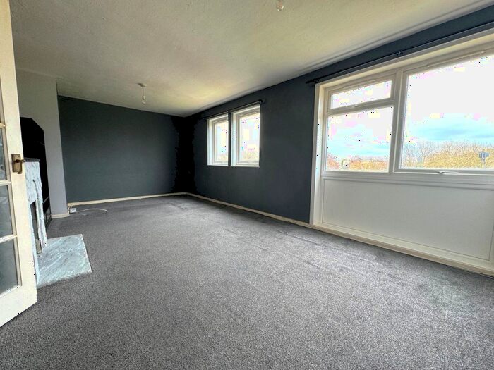 3 Bedroom Maisonette To Rent In Nyria Way, Gosport, Hampshire, PO12