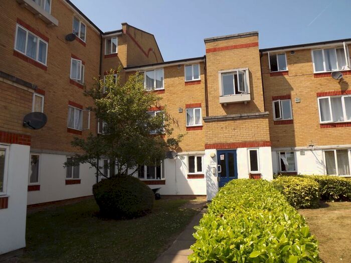 Houses to rent in Harlow, Essex