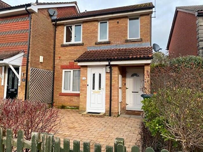 1 Bedroom Maisonette To Rent In Elizabethan Way, Crawley, RH10