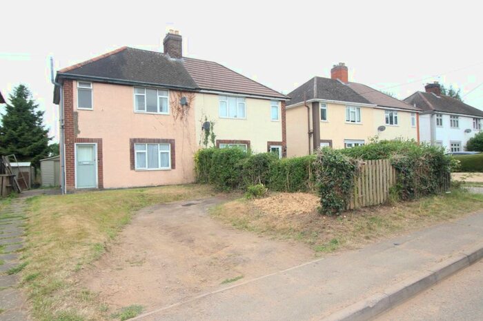 3 Bedroom Semi-Detached House For Sale In Bagworth Road, Barlestone, Nuneaton, Leicestershire, CV13