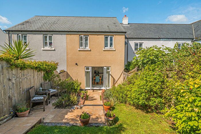 3 Bedroom Semi-Detached House For Sale In Moyles Park, Modbury, PL21