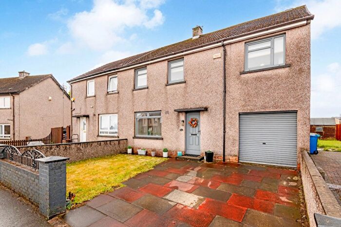 3 Bedroom Villa For Sale In Moss Side Road, Cowdenbeath, KY4