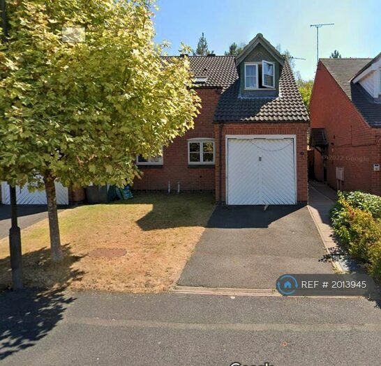 3 Bedroom Semi-Detached House To Rent In Outram Drive, Swadlincote, DE11