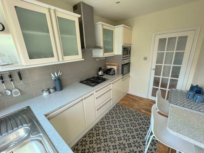 2 Bedroom Semi-Detached Bungalow For Sale In Thistleboon Drive, Mumbles, Swansea, SA3