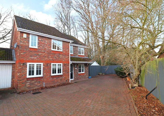 4 Bedroom Detached House For Sale In Churchward Gardens, Hedge End, SO30