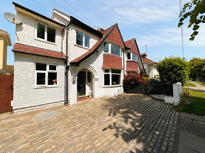 4 Bedroom Semi Detached House For Sale In Warwick Road, Wirral, CH49