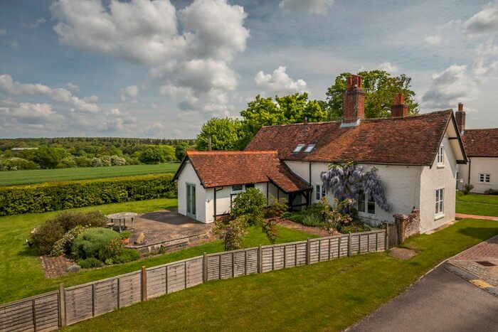 4 Bedroom Terraced House For Sale In Parkhill Farm Cottages, West Stratton, Winchester, Hampshire, SO21