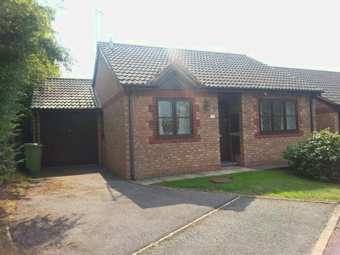 2 Bedroom Bungalow To Rent In Ferncombe Close, Newton Abbot, TQ12