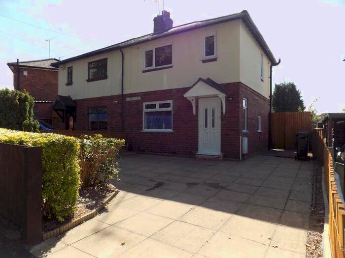 2 Bedroom Semi-Detached House To Rent In Bull Street, Brierley Hill, DY5