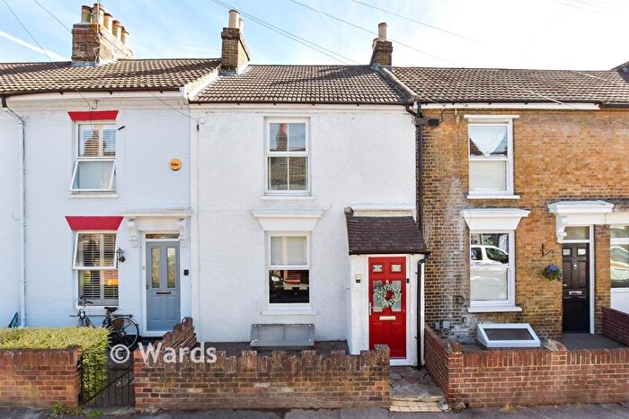 2 Bedroom Terraced House For Sale In Albert Street, Maidstone, Kent, ME14